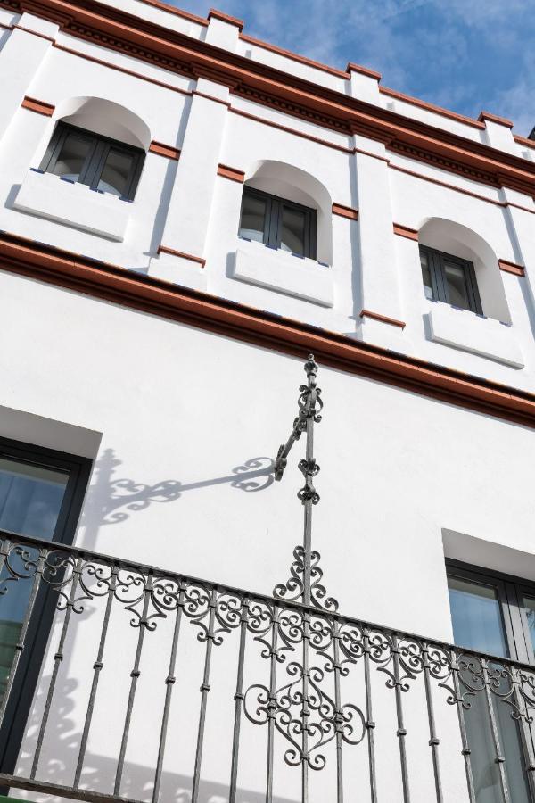 Avanti Azahar, En Un Barrio Con Encanto Севилья Экстерьер фото